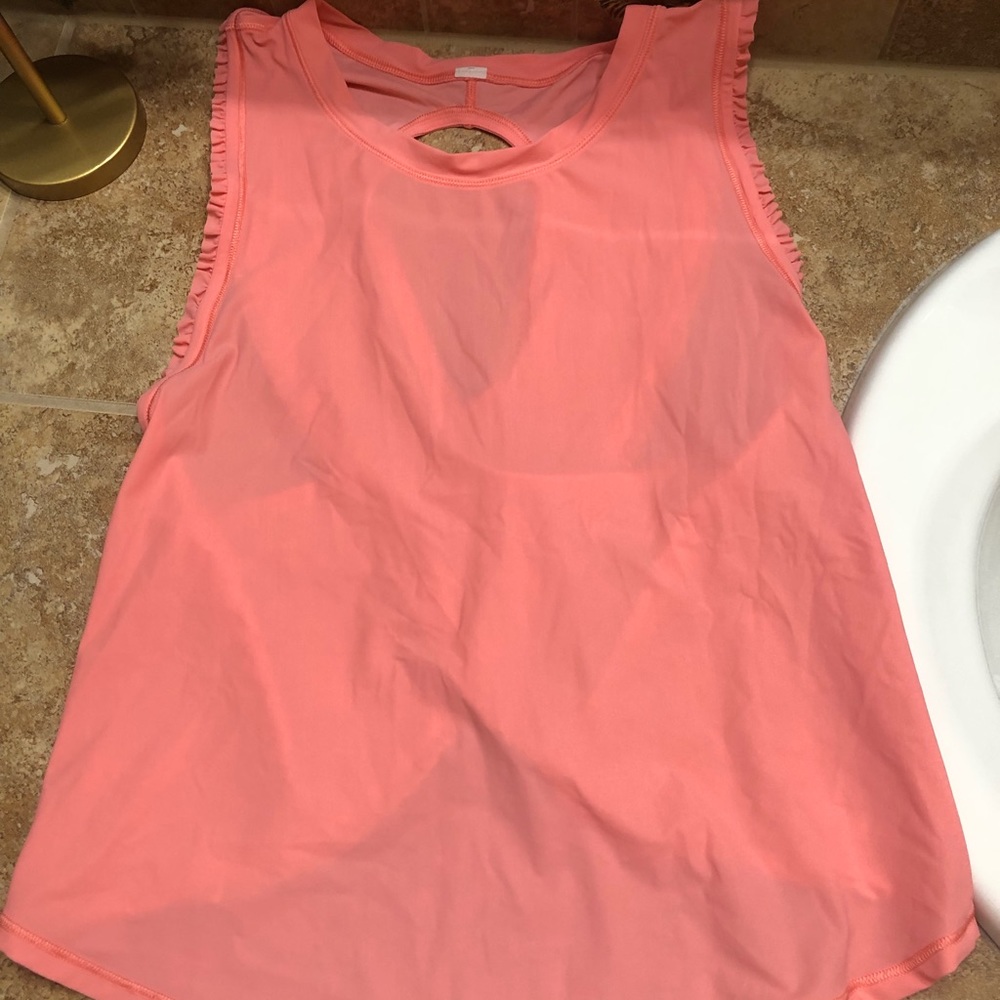 Lululemon workout tank
